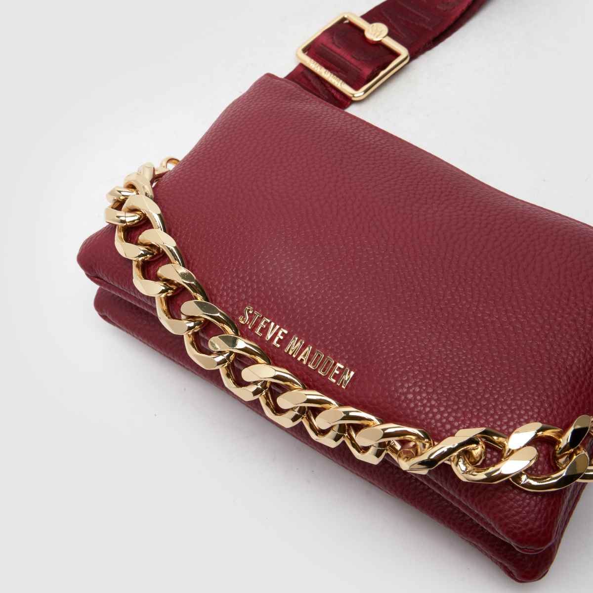 Steve Madden Bnicco Crossbody Bag in Red Steve Madden Bnicco Crossbody Bag 7