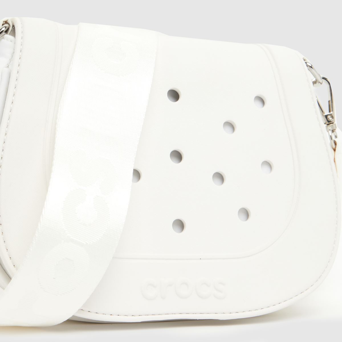 Crocs Cross Body Bag in White Crocs Cross Body Bag 7