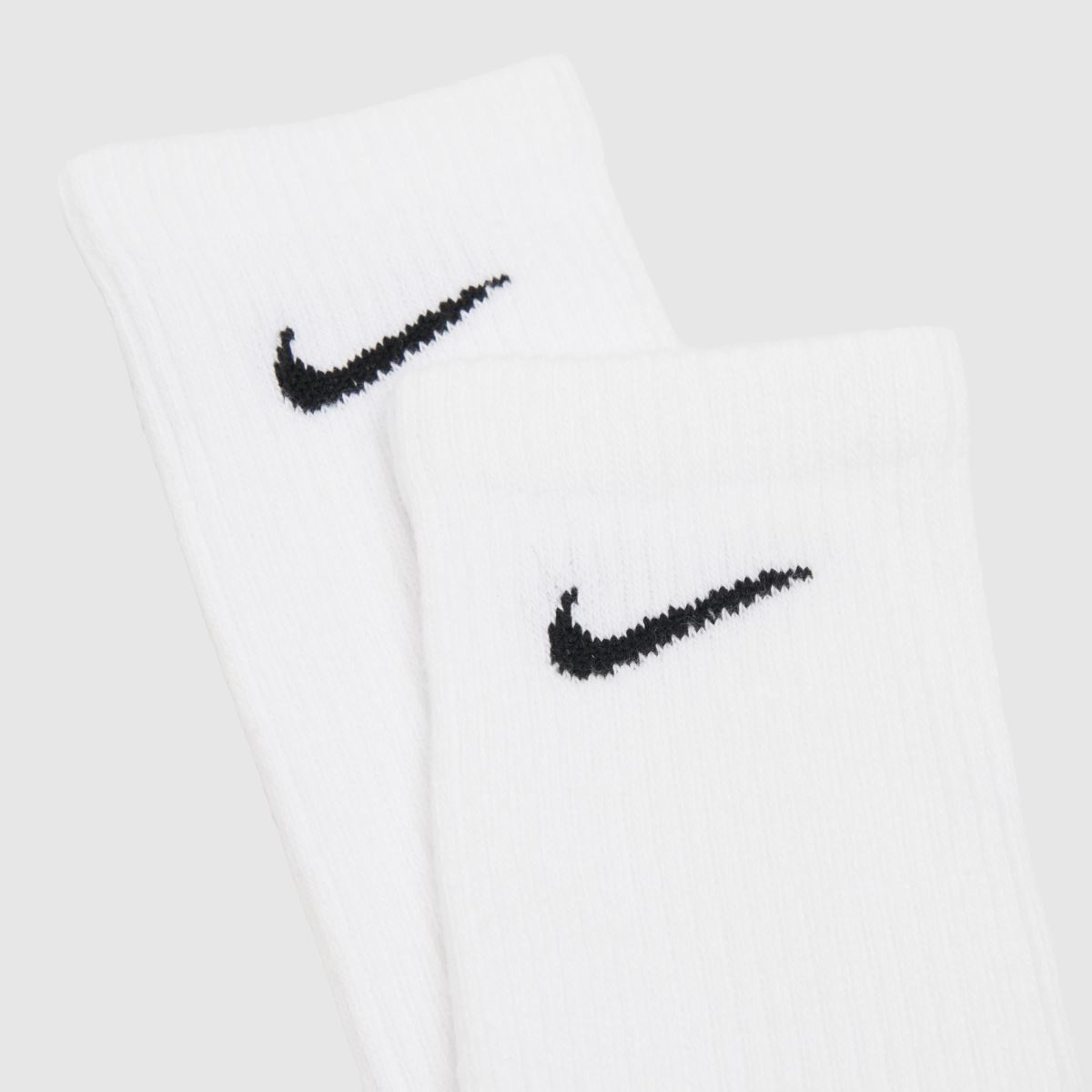 white nike socks size 6