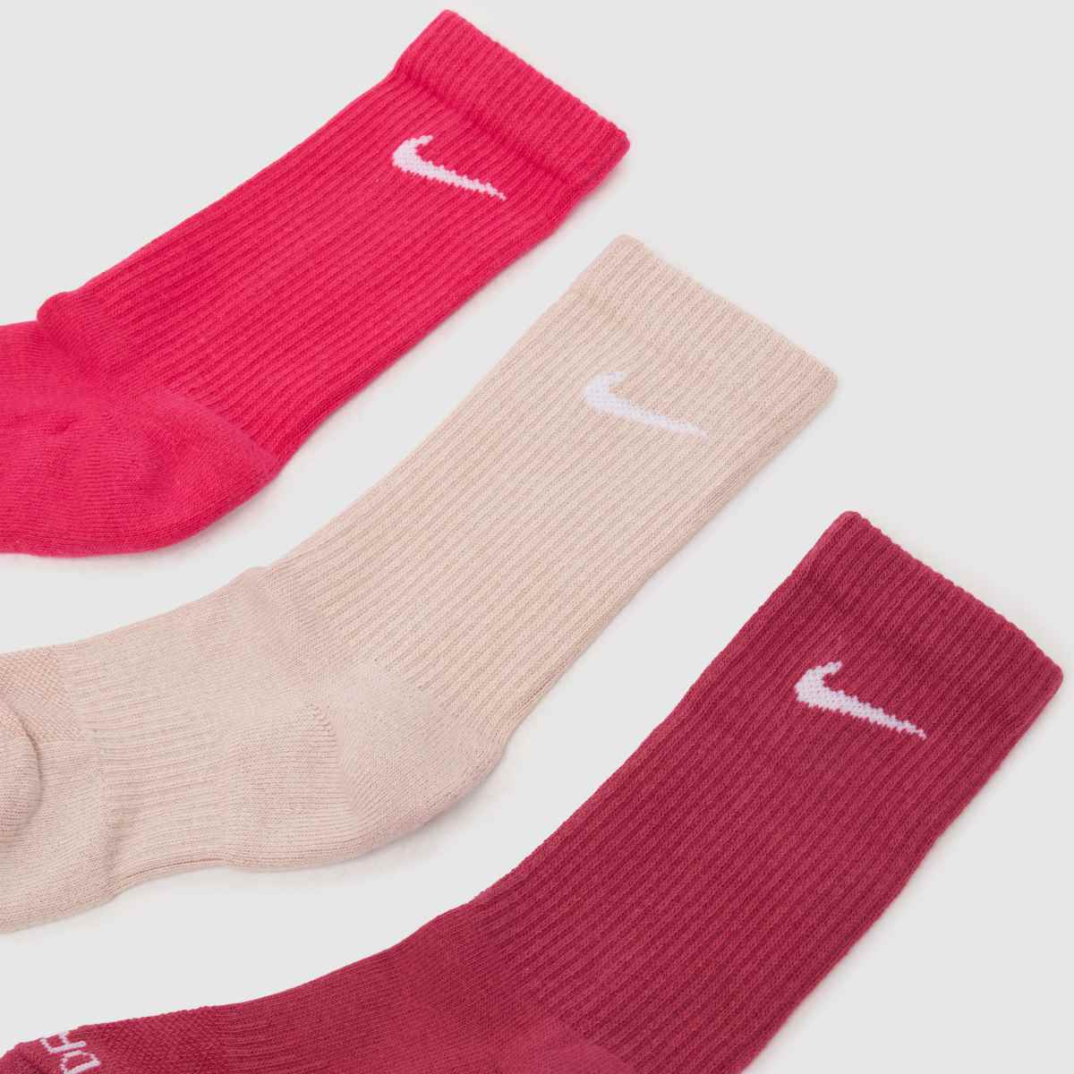 Nike Kids Everyday Crew Socks 3PK in Pink Multi Nike Kids Everyday Crew Socks 3PK 4
