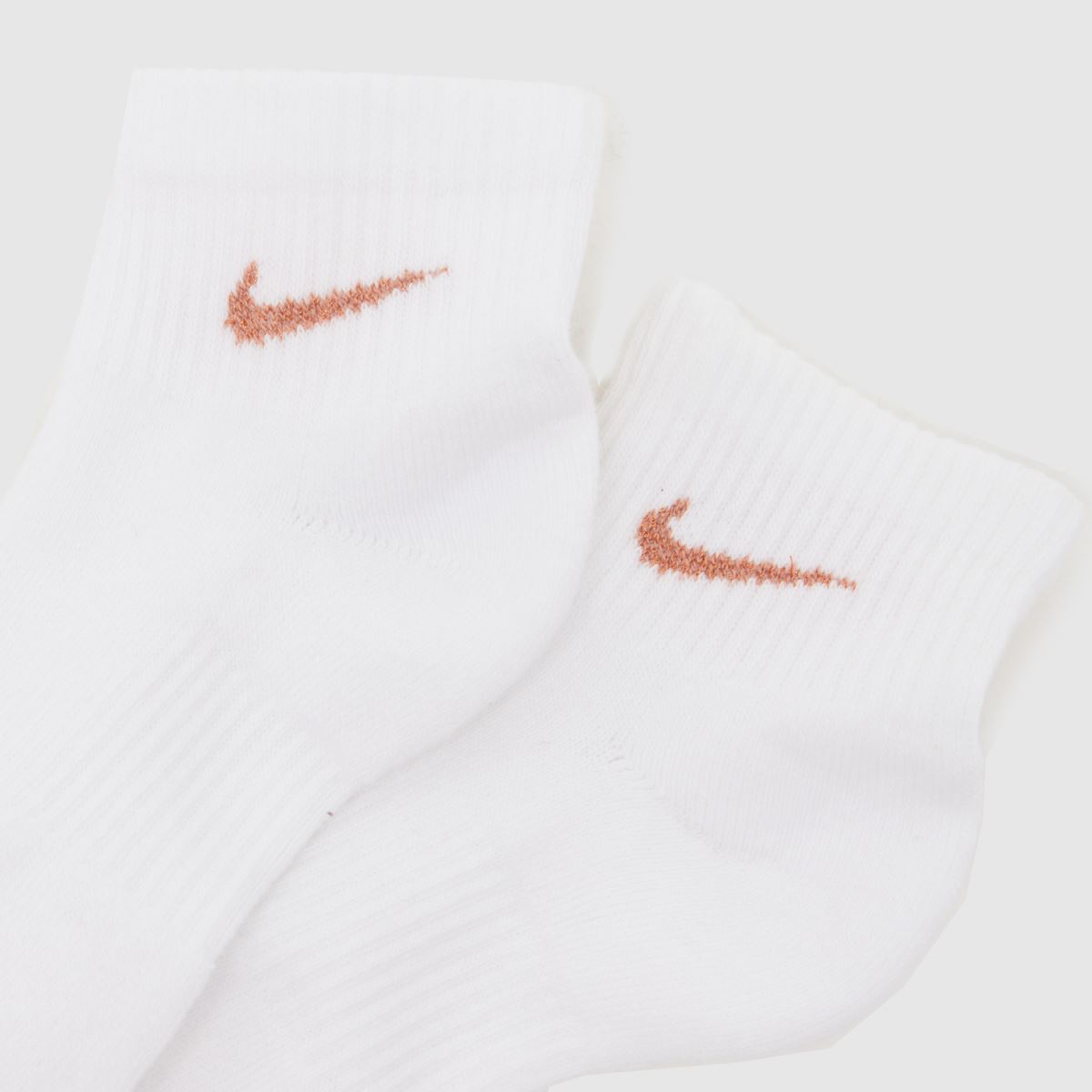 Nike Kids Everyday Ankle Socks 6 PK in White Multi Nike Kids Everyday Ankle Socks 6 PK 4