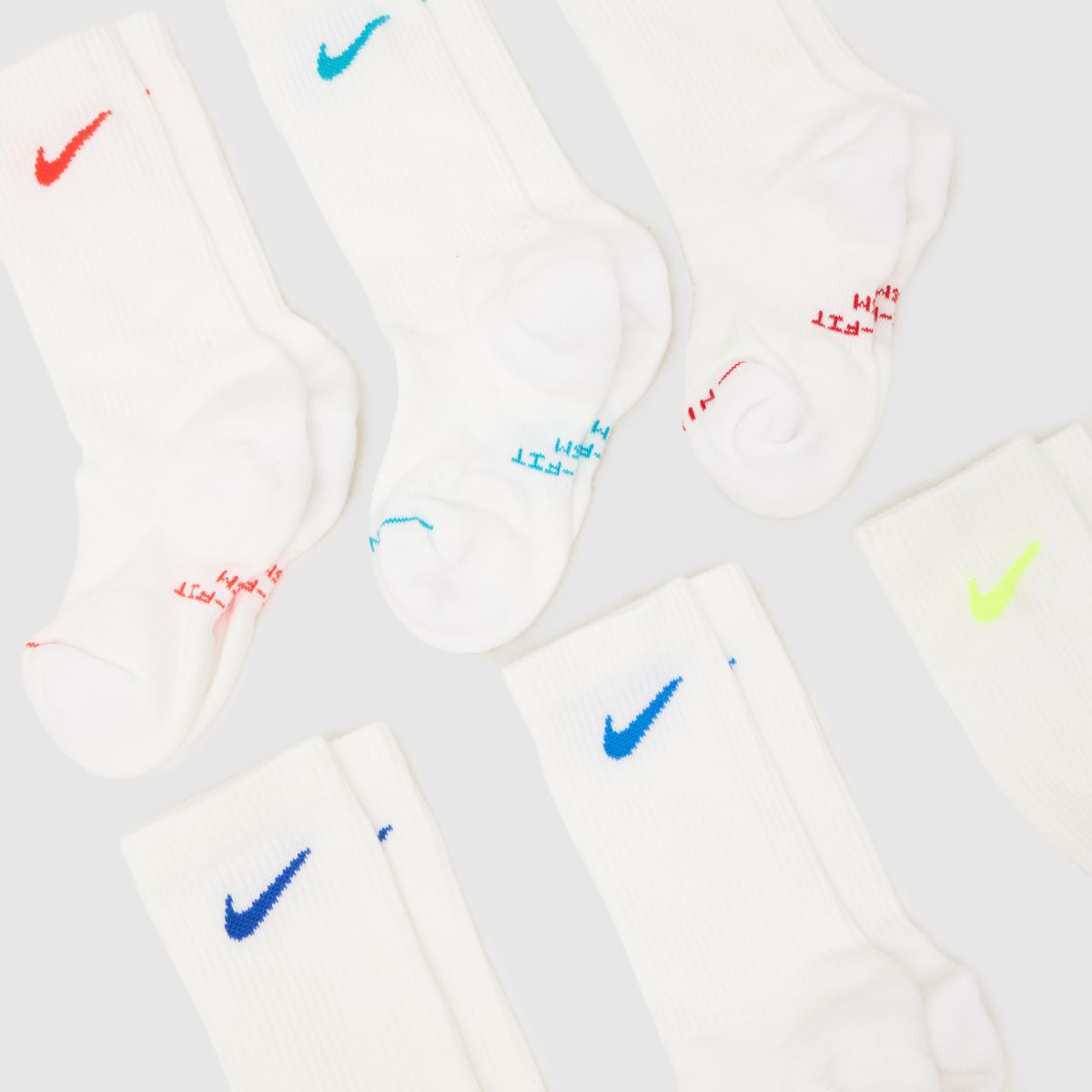 Nike Kids Crew Socks 6PK in White Multi Nike Kids Crew Socks 6PK 1