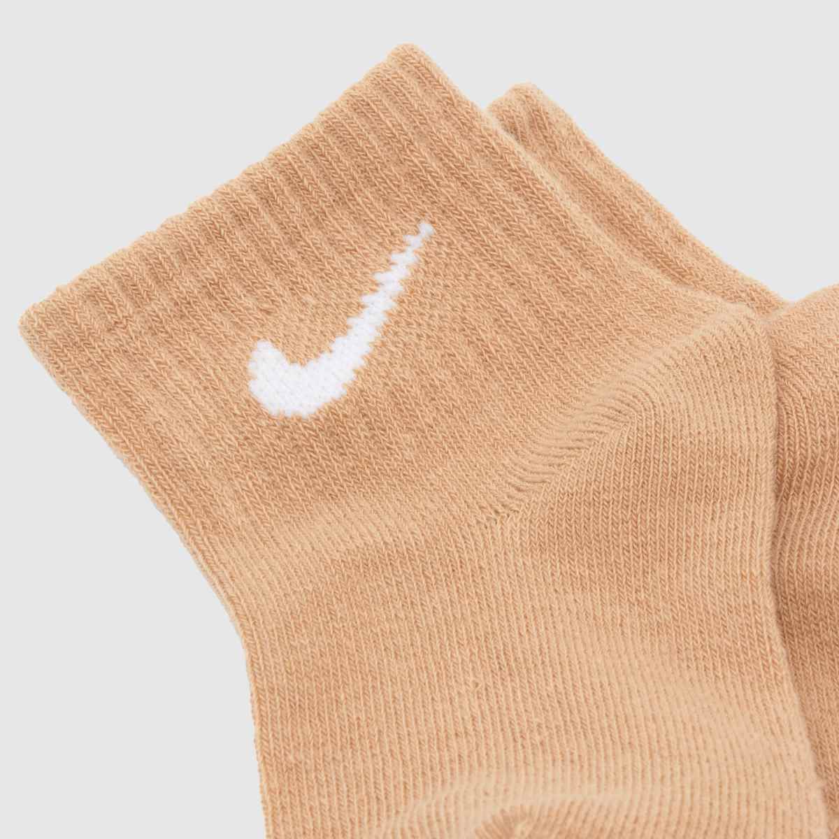 Nike Kids Infant Ankle Socks 6 Pack in Beige Multi Nike Kids Infant Ankle Socks 6 Pack 7