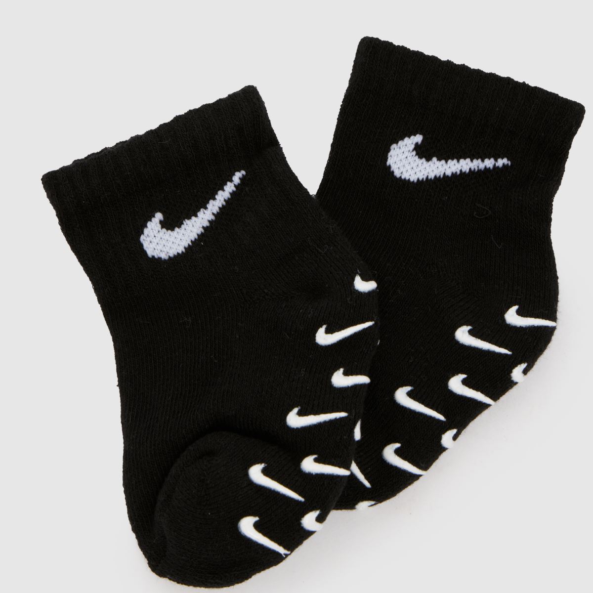 Nike Infant Grip Swoosh Socks 3PK in White & Black Nike Infant Grip Swoosh Socks 3PK 4