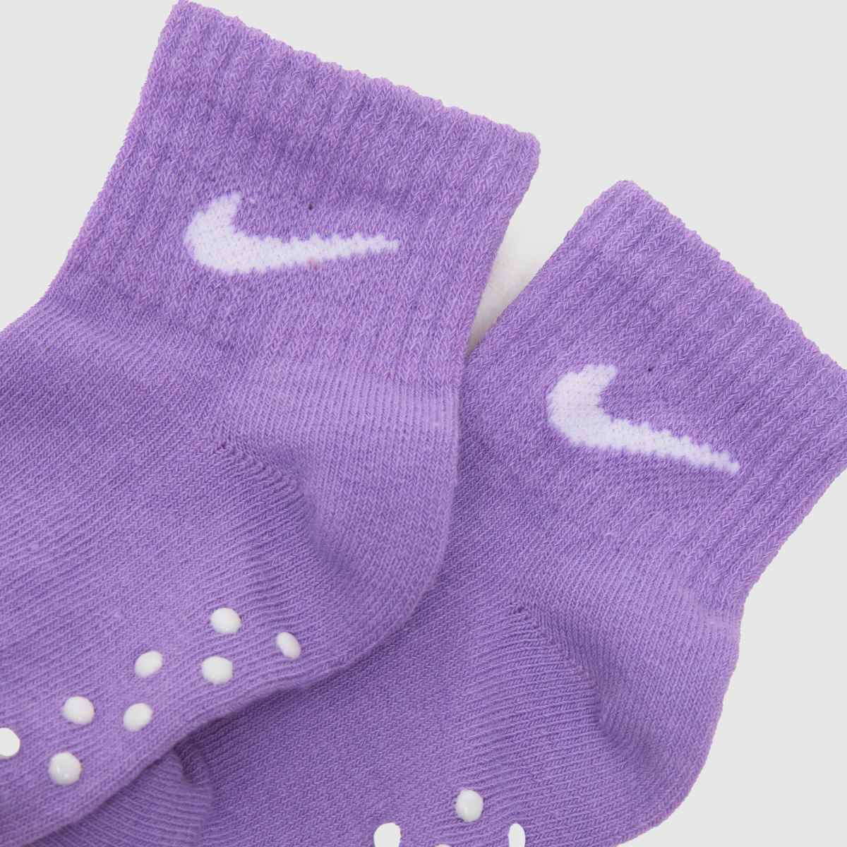 nike baby socks that look like shoes