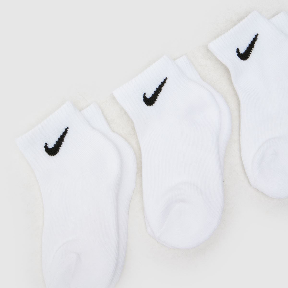 Nike Kids Basic Ankle Socks 3 Pack in White Nike Kids Basic Ankle Socks 3 Pack 1