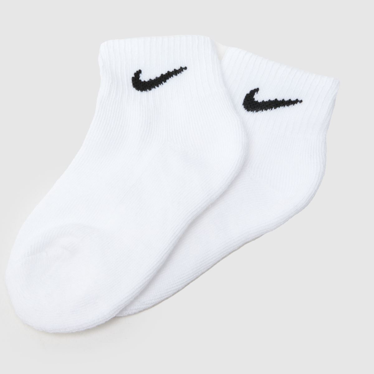 Nike Kids Basic Ankle Socks 3 Pack in White Nike Kids Basic Ankle Socks 3 Pack 4