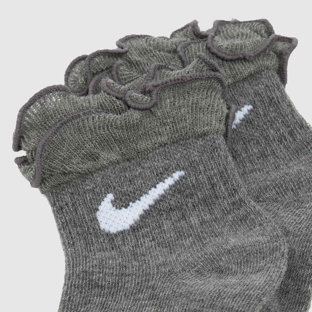 Nike Infant Ruffle Socks 6PK in Multi Nike Infant Ruffle Socks 6PK 1