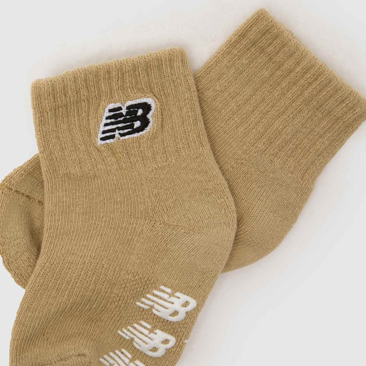 New Balance Kids Grippers Ankle Socks 3 Pk in Beige Multi New Balance Kids Grippers Ankle Socks 3 Pk 4