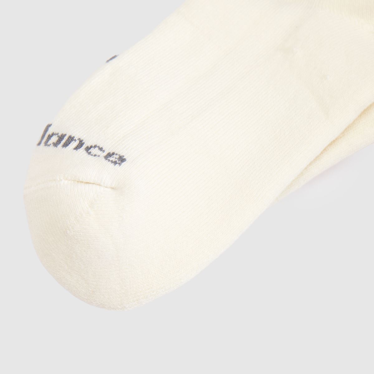 New Balance Kids Crew Socks 6Pk in Off-White New Balance Kids Crew Socks 6Pk 7