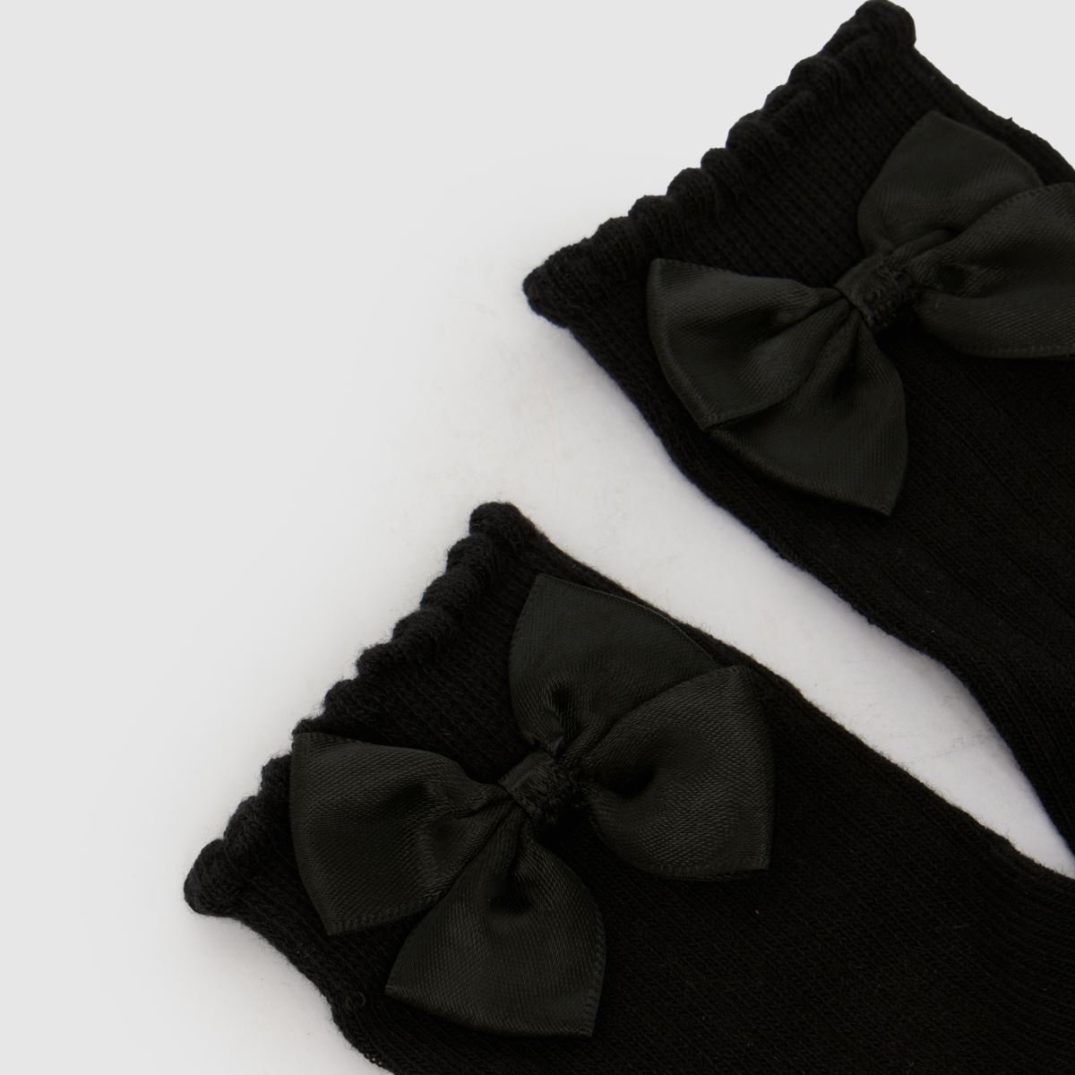 schuh Kids Bow Crew Socks 3 Pack in Black schuh schuh Kids Bow Crew Socks 3 Pack in Black 4