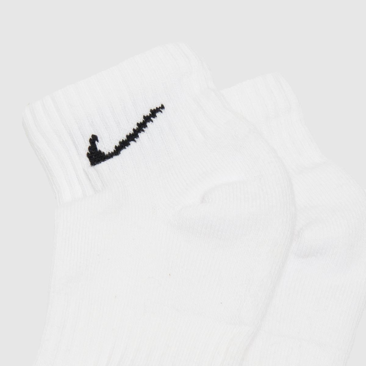 Nike Everyday Ankle Socks 3 Pack in Multi Nike Everyday Ankle Socks 3 Pack 4