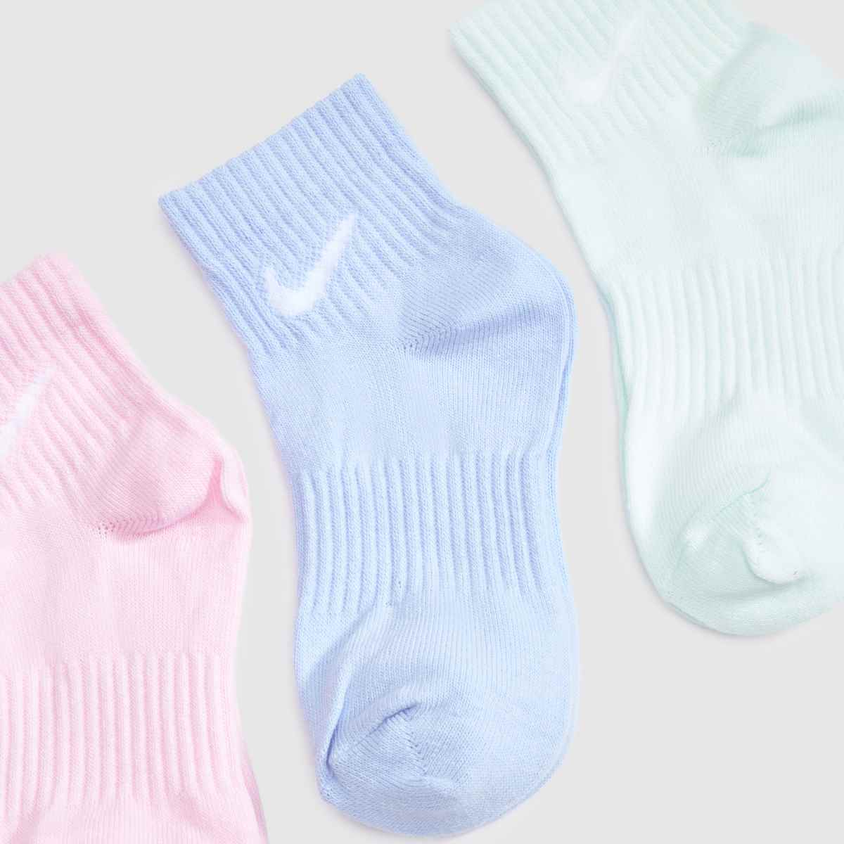 Nike Everyday Ankle Socks 3 Pack in Pink Multi Nike Everyday Ankle Socks 3 Pack 1