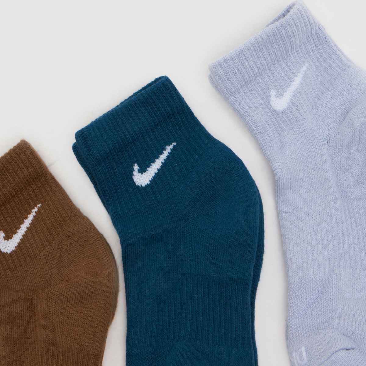 Nike Everyday Ankle Sock 3PK in Multi Nike Everyday Ankle Sock 3PK 1