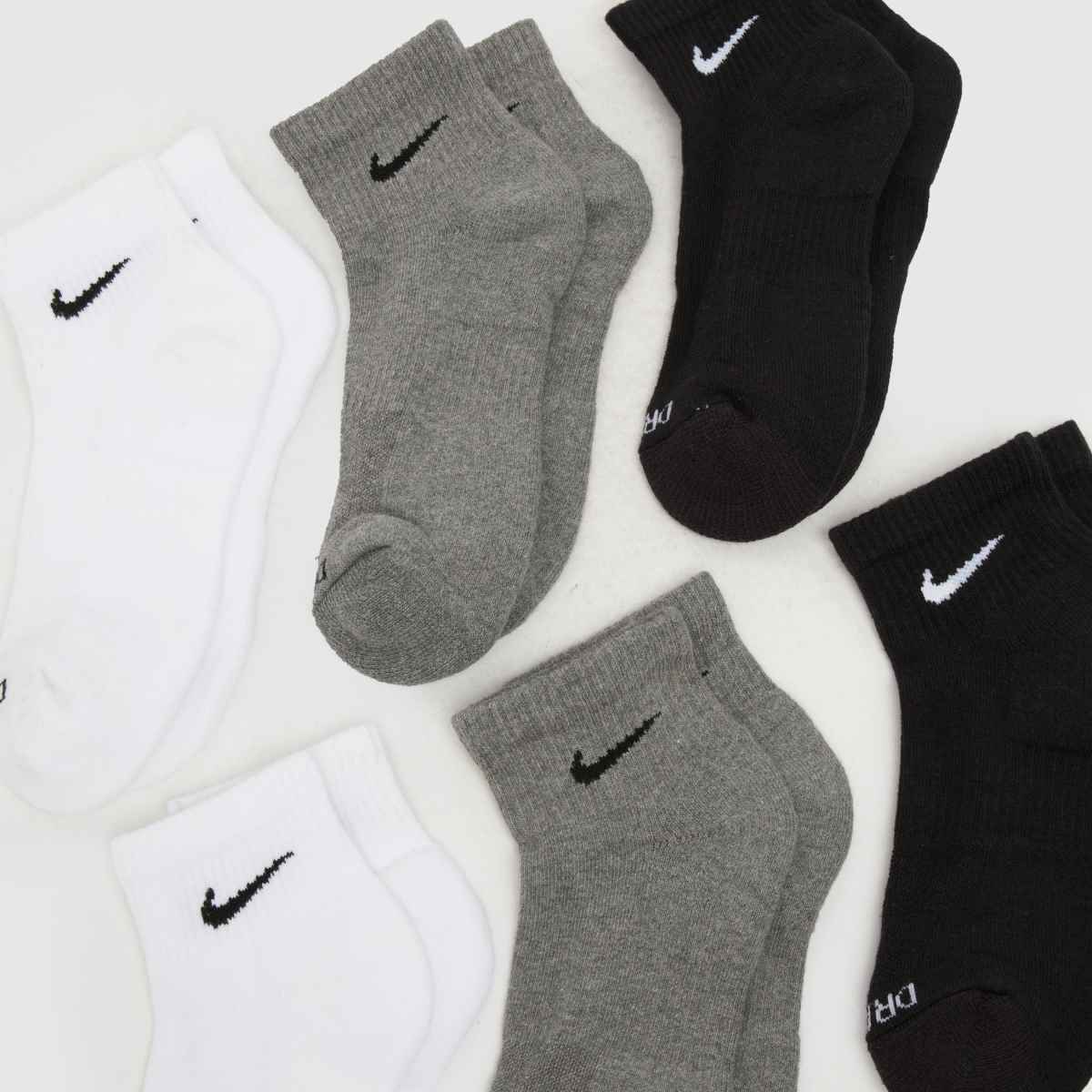 Nike Everyday Ankle Sock 6 PK in Black & Grey Nike Everyday Ankle Sock 6 PK 1