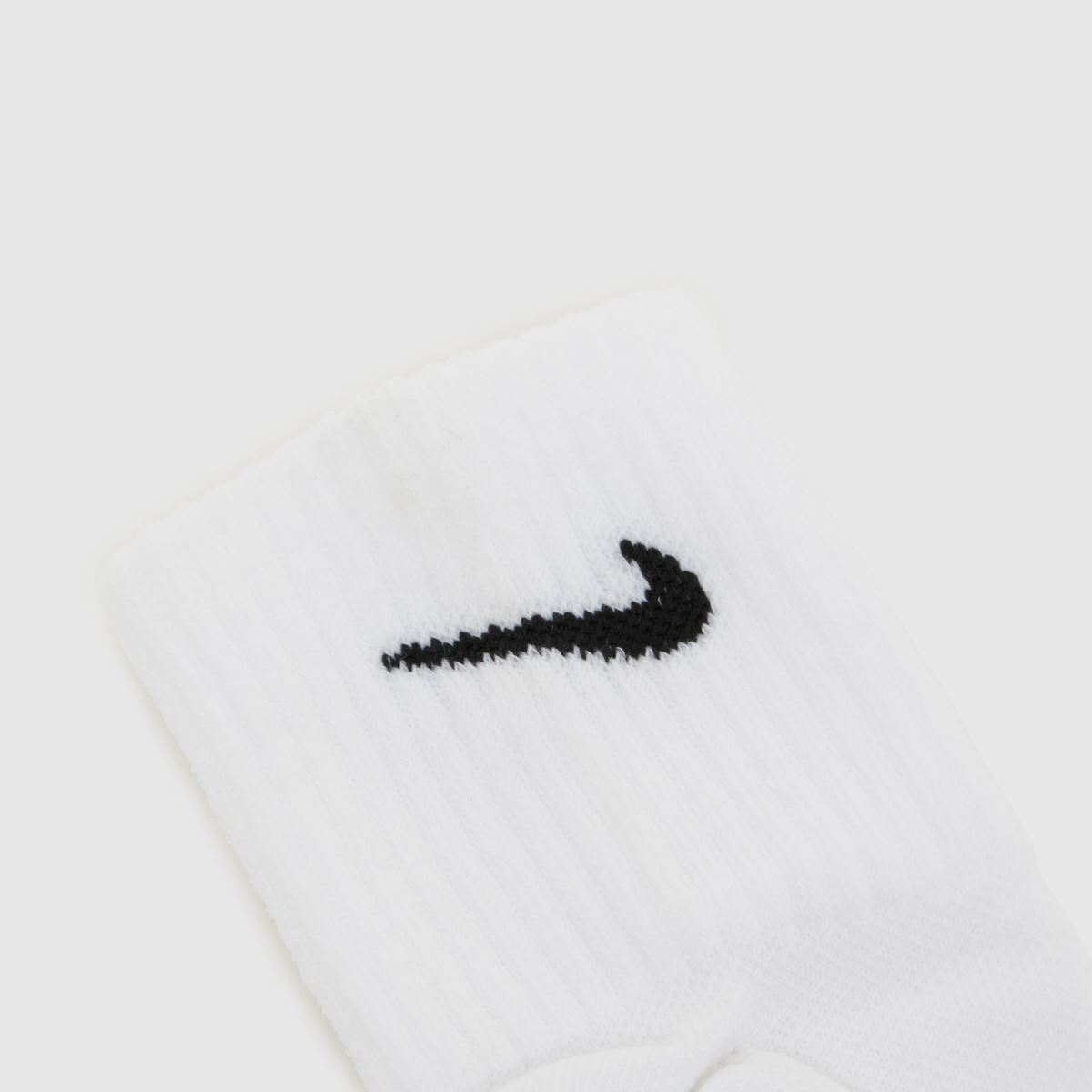 Nike Split Toe Ankle Socks in White & Black Nike Split Toe Ankle Socks 4