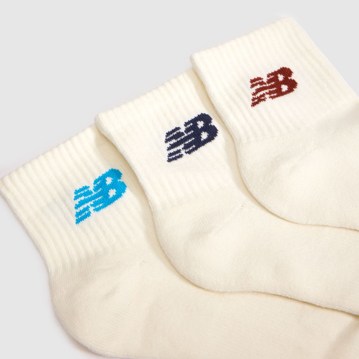 New Balance Ankle Socks 3 Pack in Beige New Balance Ankle Socks 3 Pack 1