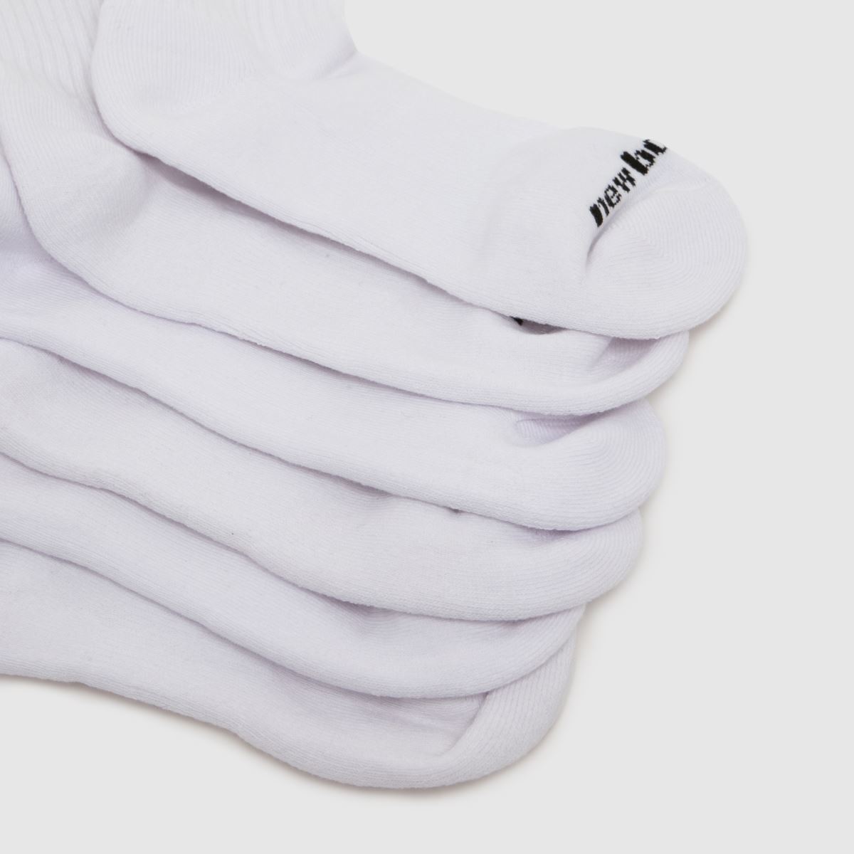 New Balance Everyday Midcalf Socks 6 PK in White & Black New Balance Everyday Midcalf Socks 6 PK 4