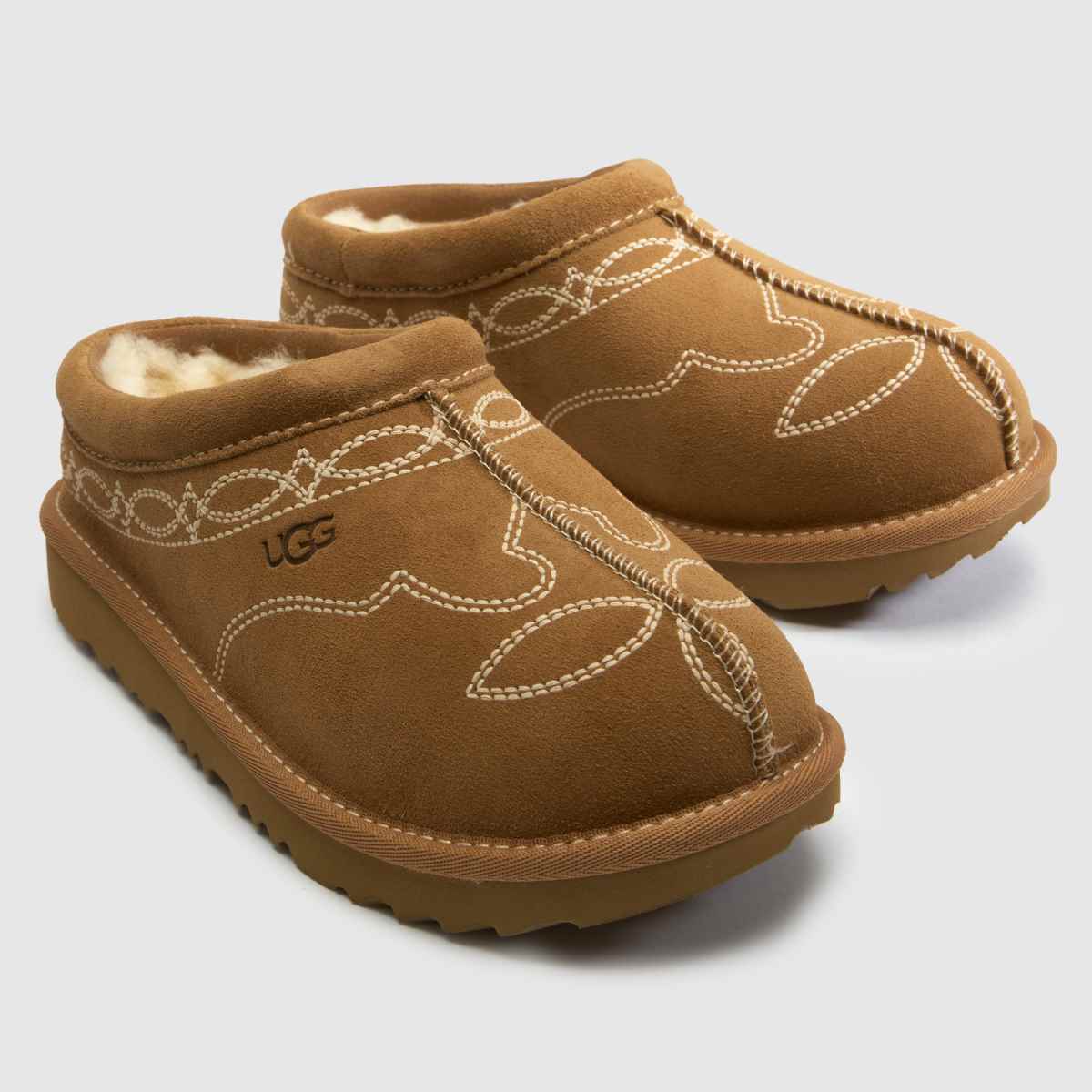 UGG Tasman II Girls Junior in Chestnut UGG Tasman II 4