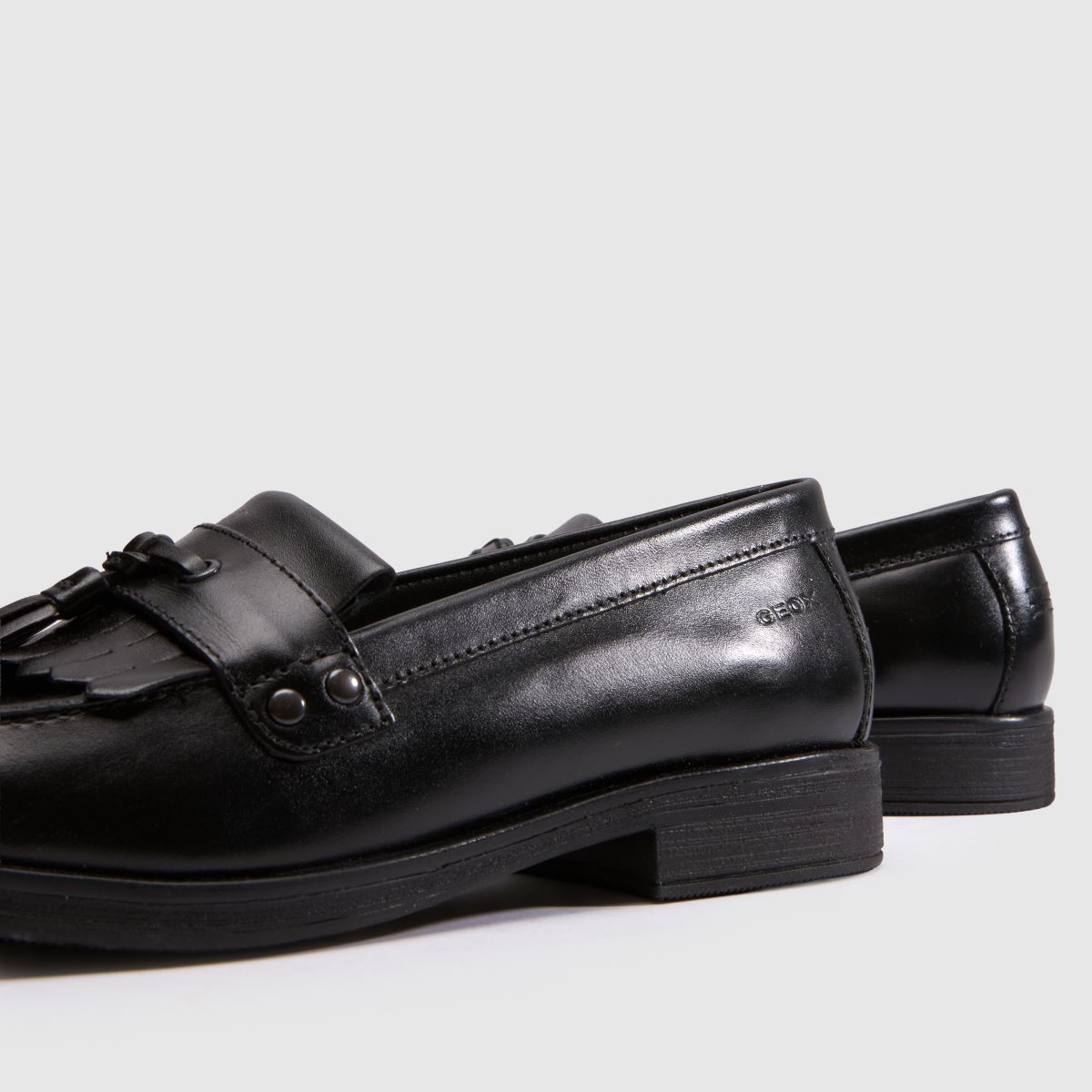 Geox Agata Girls Junior in Black Geox Agata 7