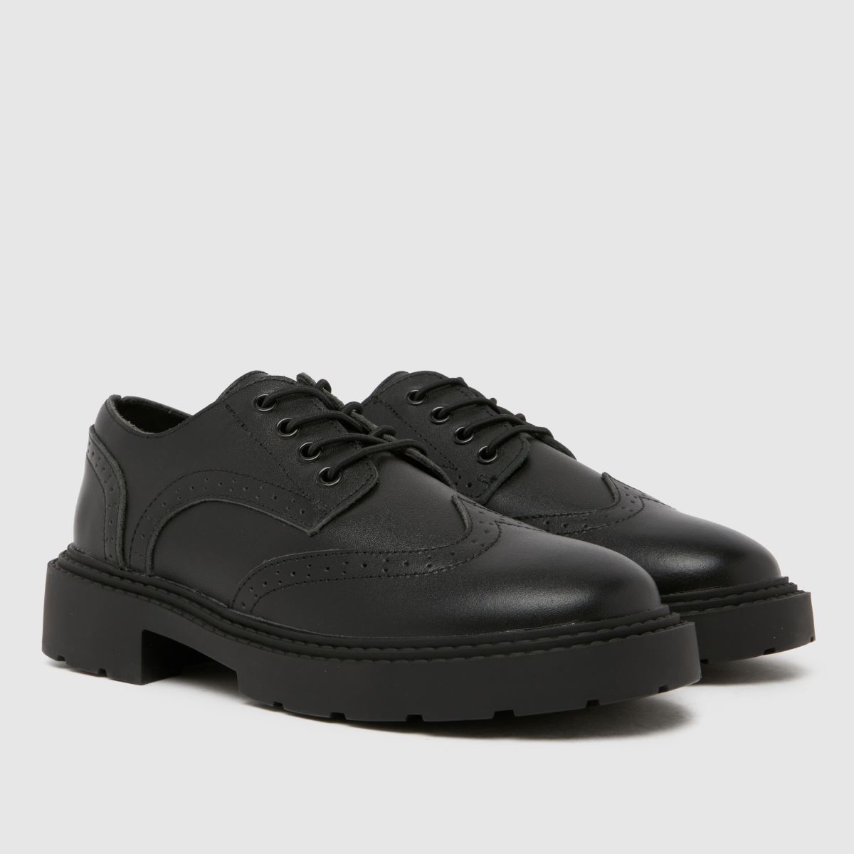 schuh Lucia Brogue Girls Junior in Black schuh Lucia Brogue 1