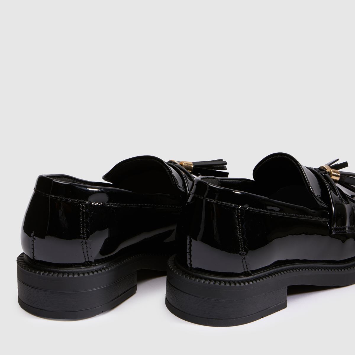 schuh Lucy Tassel Loafer Girls Junior in Black schuh Lucy Tassel Loafer 7