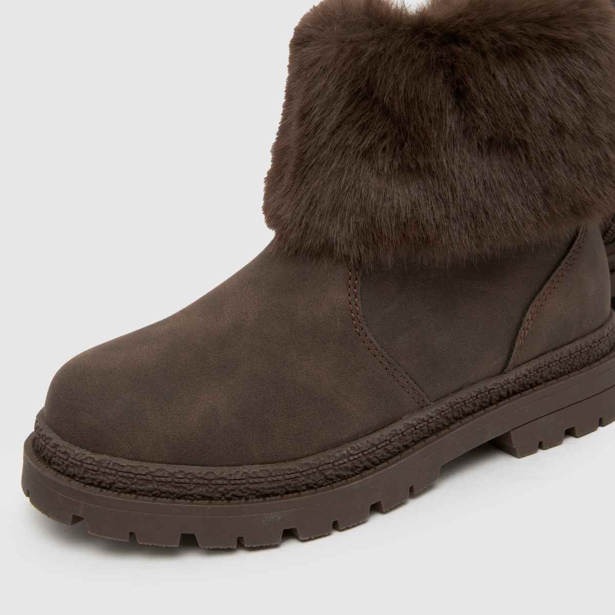 schuh Cranberry Fur Cuff Girls Junior in Brown schuh Cranberry Fur Cuff 4