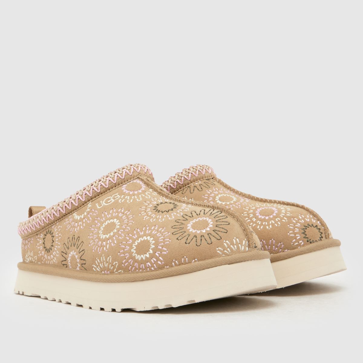 UGG Tazz Sunwave Youth in Mustard Seed UGG Tazz Sunwave 1
