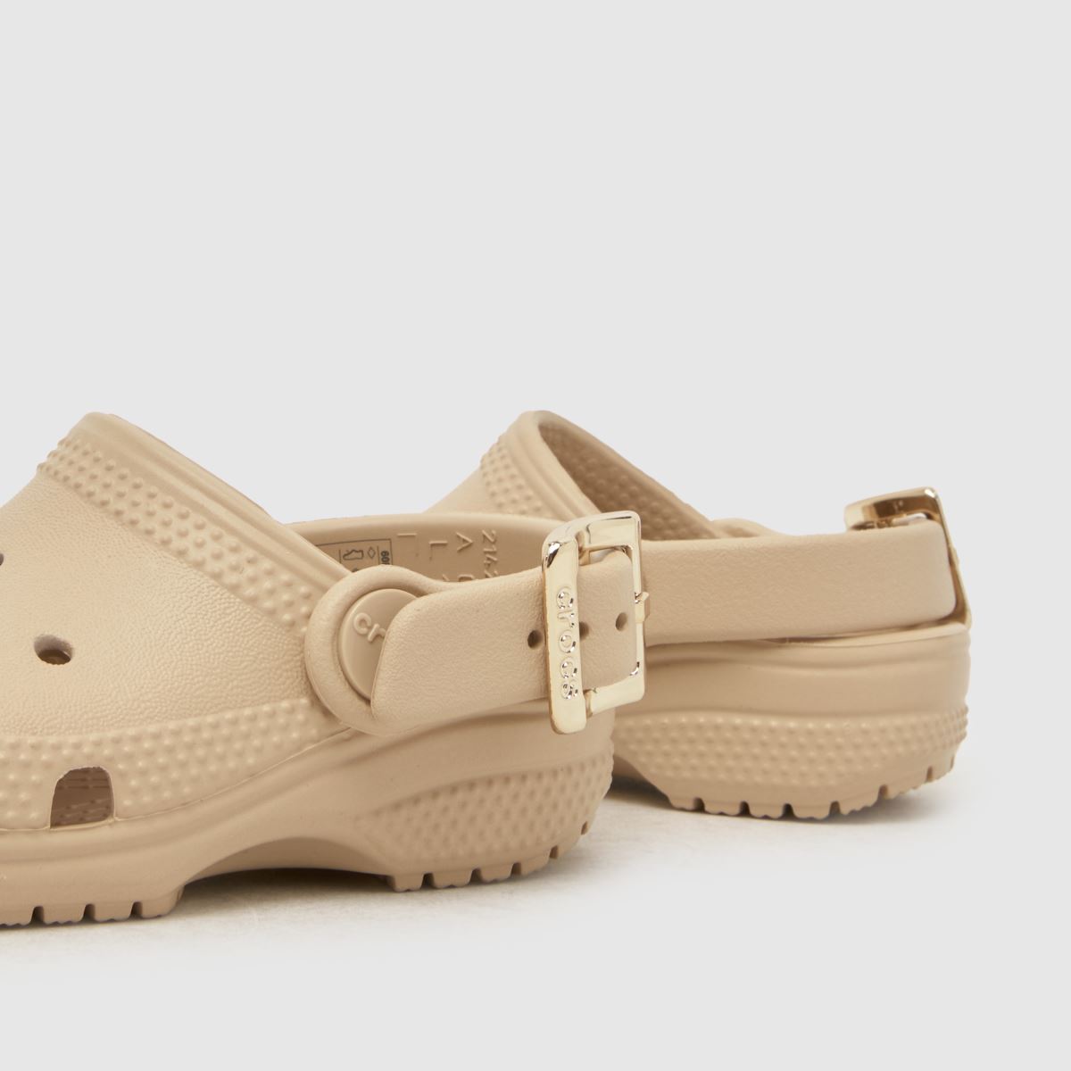 Crocs Classic Metallic Buckle Clog Girls Toddler in Beige Crocs Classic Metallic Buckle Clog 7
