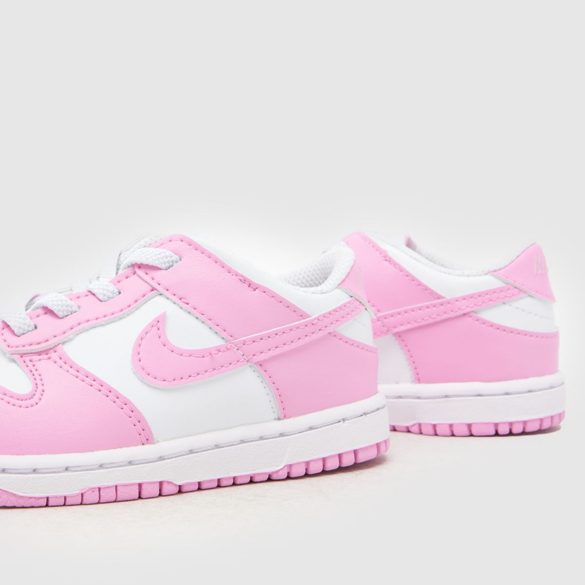 Nike Dunk Low Girls Toddler in White & Pink Nike Dunk Low 7