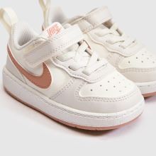 Nike Court Borough Low,3 of 4