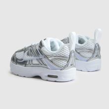 Nike Air Max Moto 2K Girls Toddler in White & Purple Nike Air Max Moto 2K,3 of 4