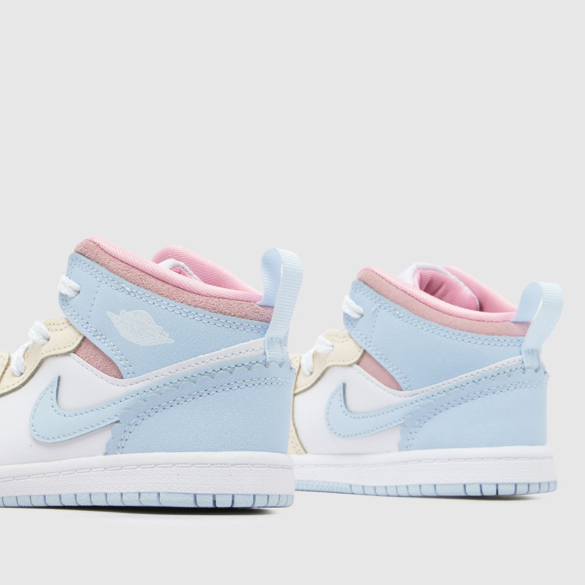 jordan 1 mid clearpay