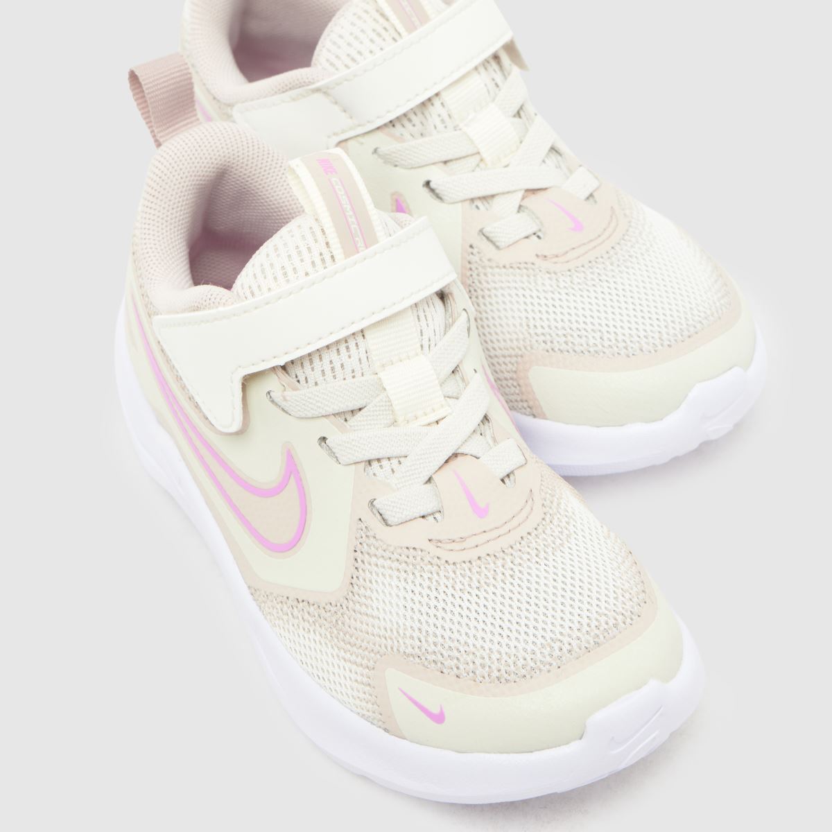 Nike Cosmic Runner Girls Toddler in Beige Multi Nike Cosmic Runner 4