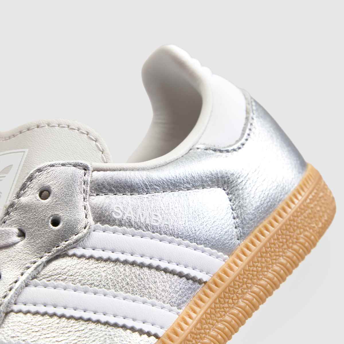 adidas Samba OG Girls Junior in Silver adidas Samba OG 7