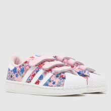 adidas x Liberty Superstar Girls Junior in Print adidas x Liberty Superstar,2 of 4