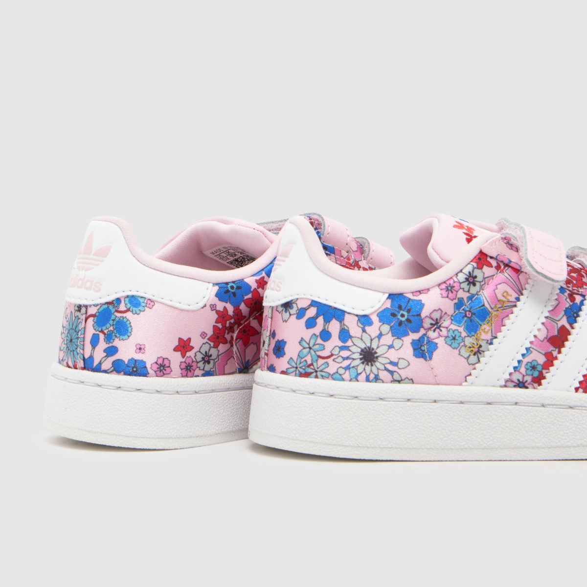 adidas x Liberty Superstar Girls Junior in Print adidas x Liberty Superstar 7