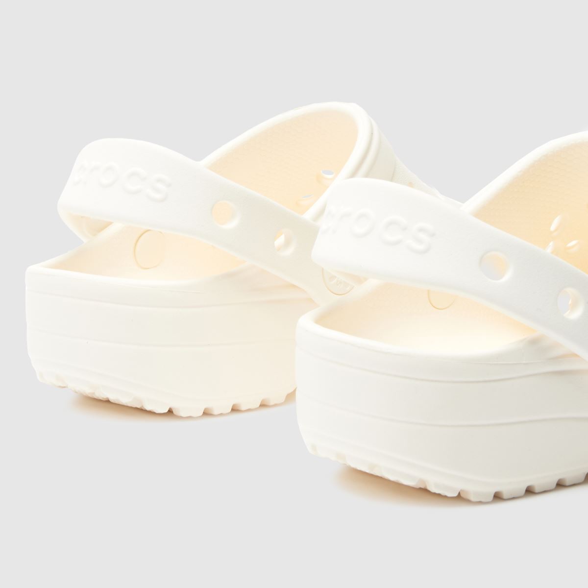 Kinder Crocs Classic Floral Cut Out Clog Sneaker Crocs Classic Floral Cut Out Clog 7