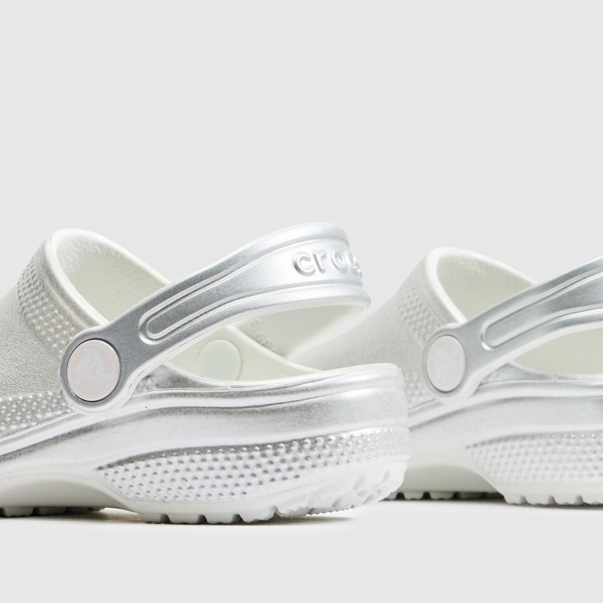 Crocs Classic Clog Girls Junior in Silver Crocs Classic Clog 7