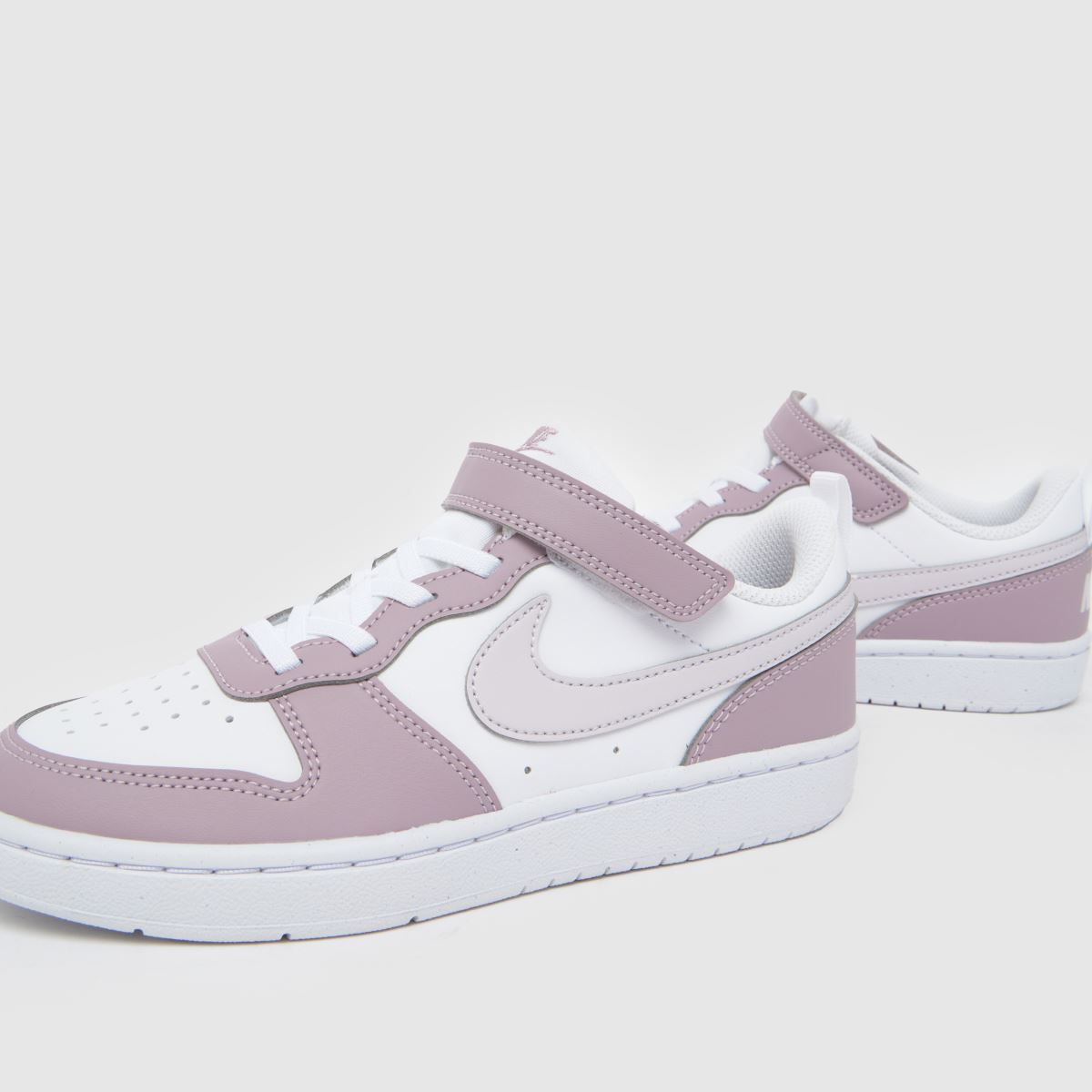 Nike Court Borough Low Girls Junior in White & Purple Nike Court Borough Low 7