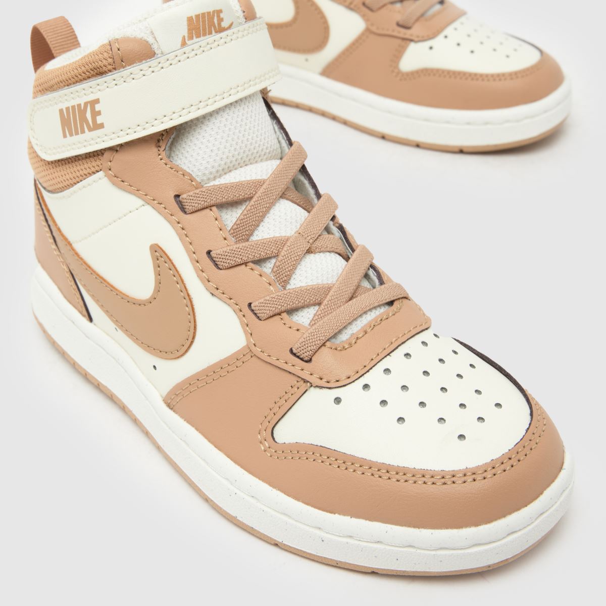 Nike Court Borough Mid 2 Girls Junior in Beige Multi Nike Court Borough Mid 2 4