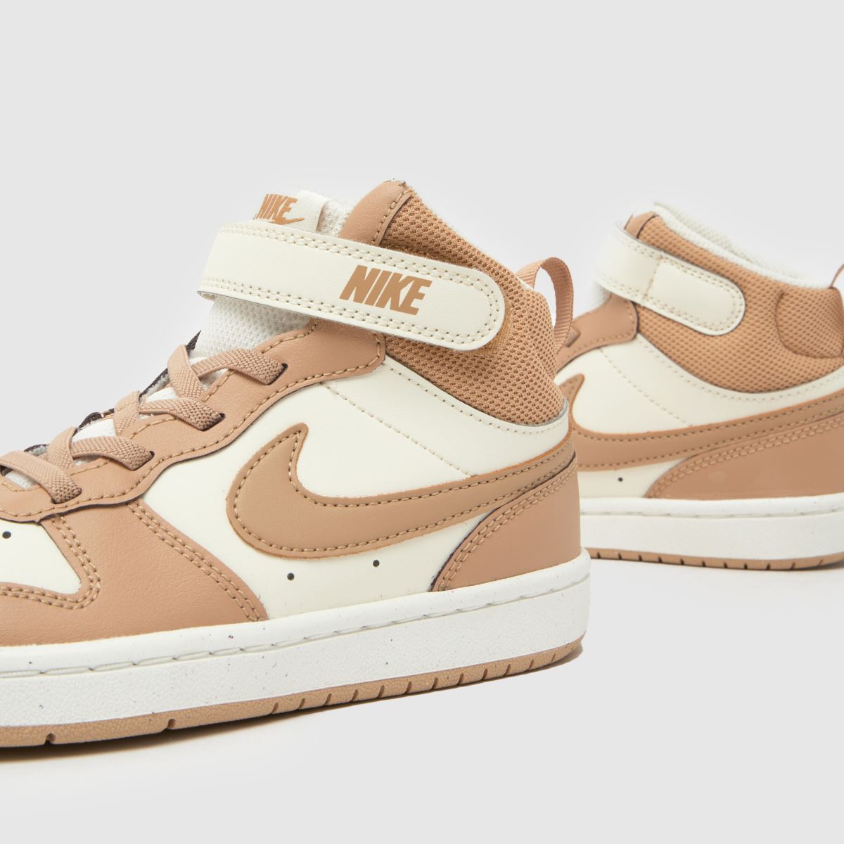 Nike Court Borough Mid 2 Girls Junior in Beige Multi Nike Court Borough Mid 2 7