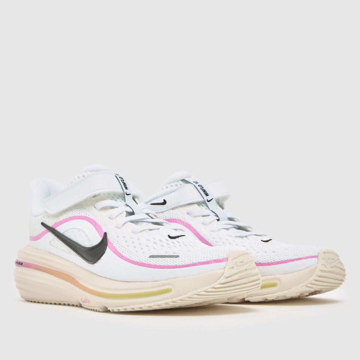 Nike Air Winflo 12 Girls Junior in White Multi Nike Air Winflo 12 1