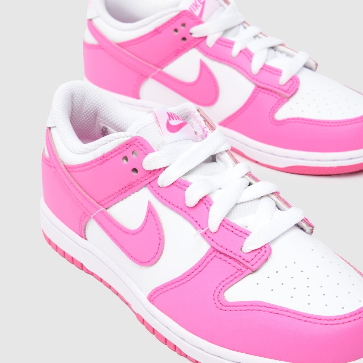 pink nike junior trainers