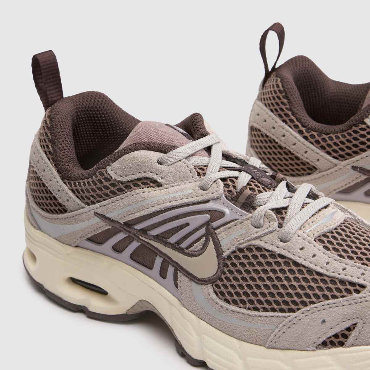 Nike Air Max Moto 2K Girls Junior in Brown Multi Nike Air Max Moto 2K 4