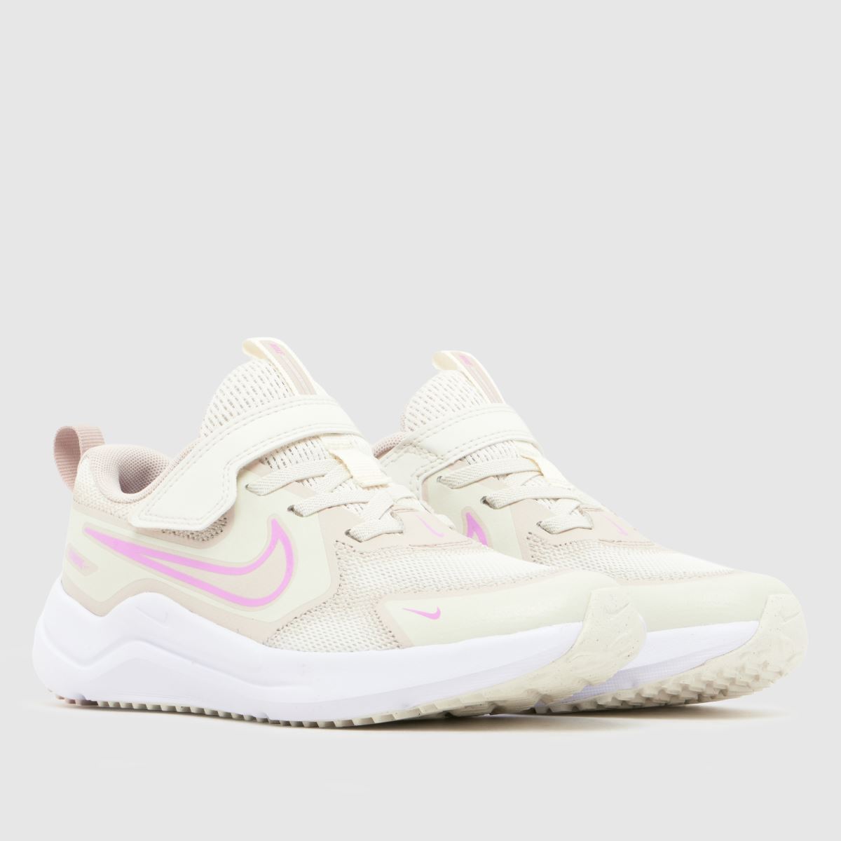 Nike Cosmic Runner Girls Junior in Beige Multi Nike Cosmic Runner 1