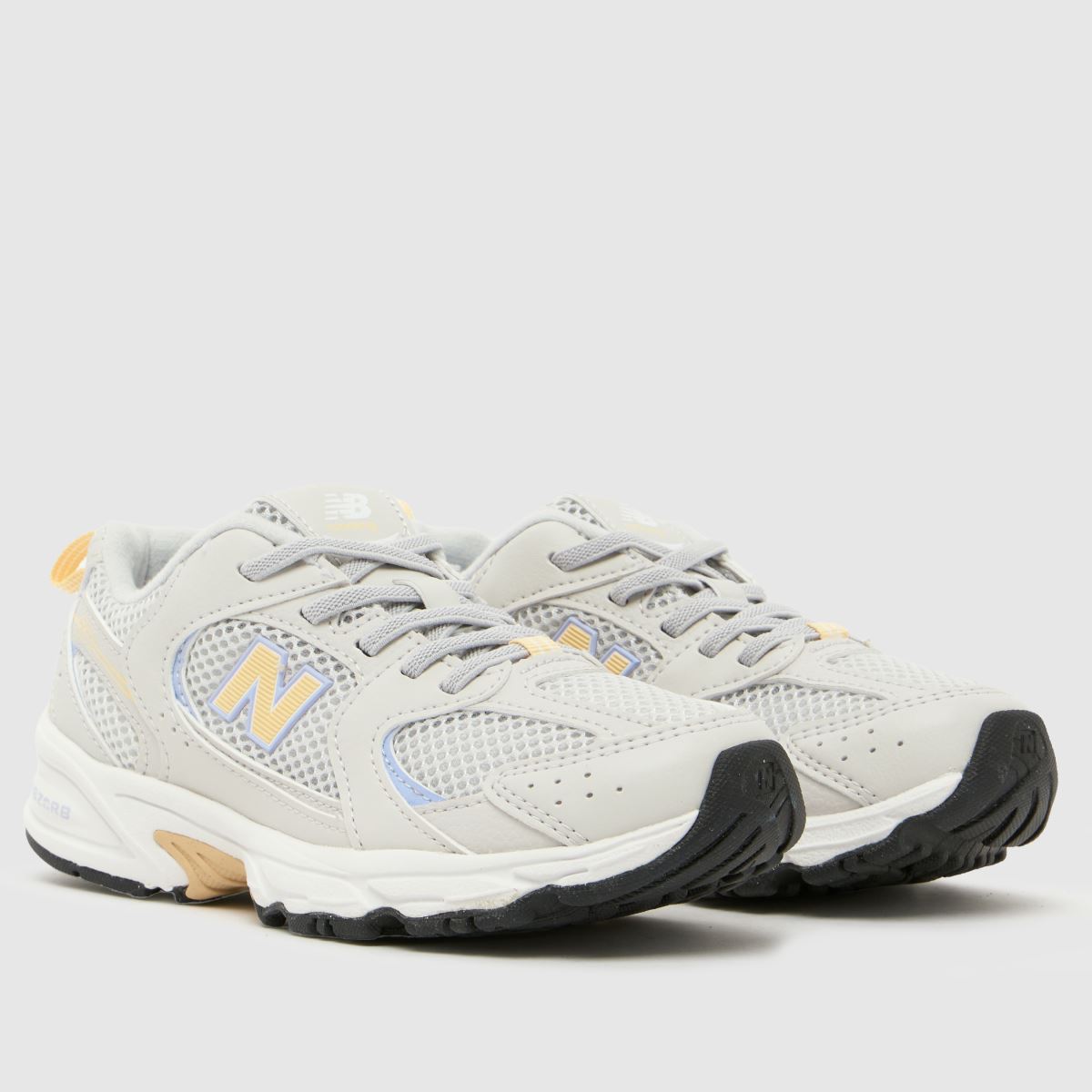 New Balance 530 Girls Junior in Light Grey New Balance 530 1