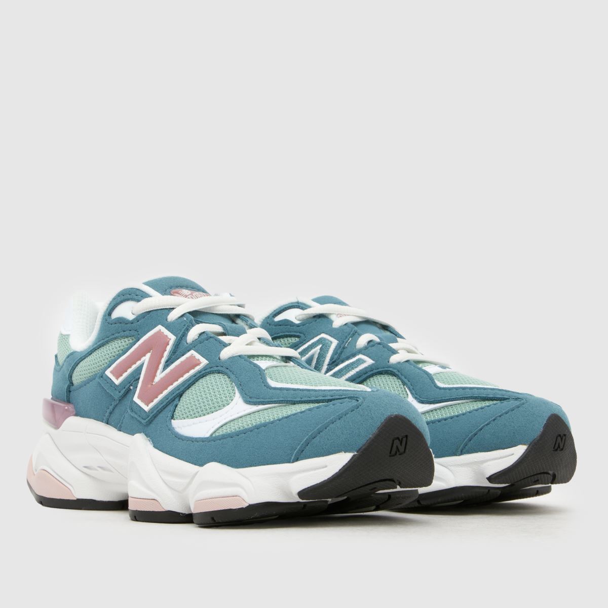 New Balance 9060 Girls Junior in Multi New Balance 9060 1