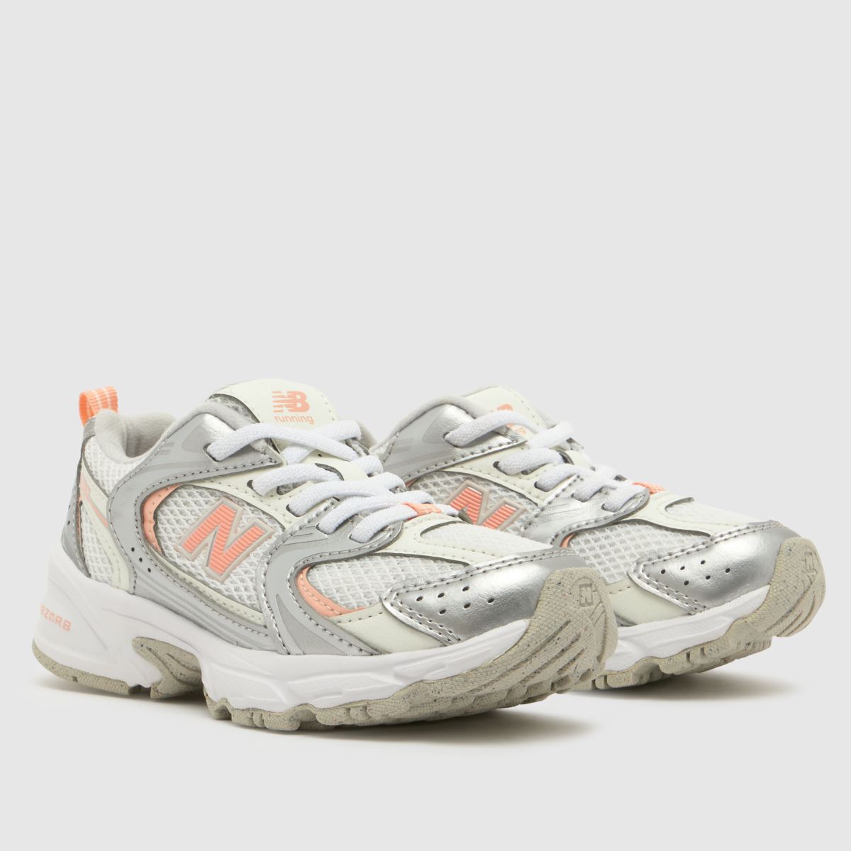 New Balance 530 Girls Junior in White & Pink New Balance 530 1