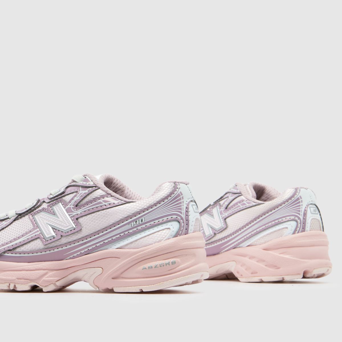 New Balance 740 Girls Junior in Pale Pink new balance 740 7